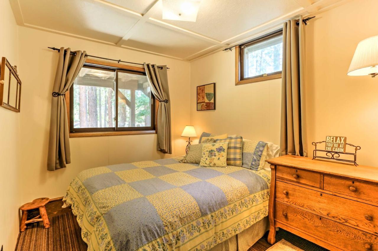 Riverside Winthrop Chalet With Hot Tub And 2 Decks! Exterior photo