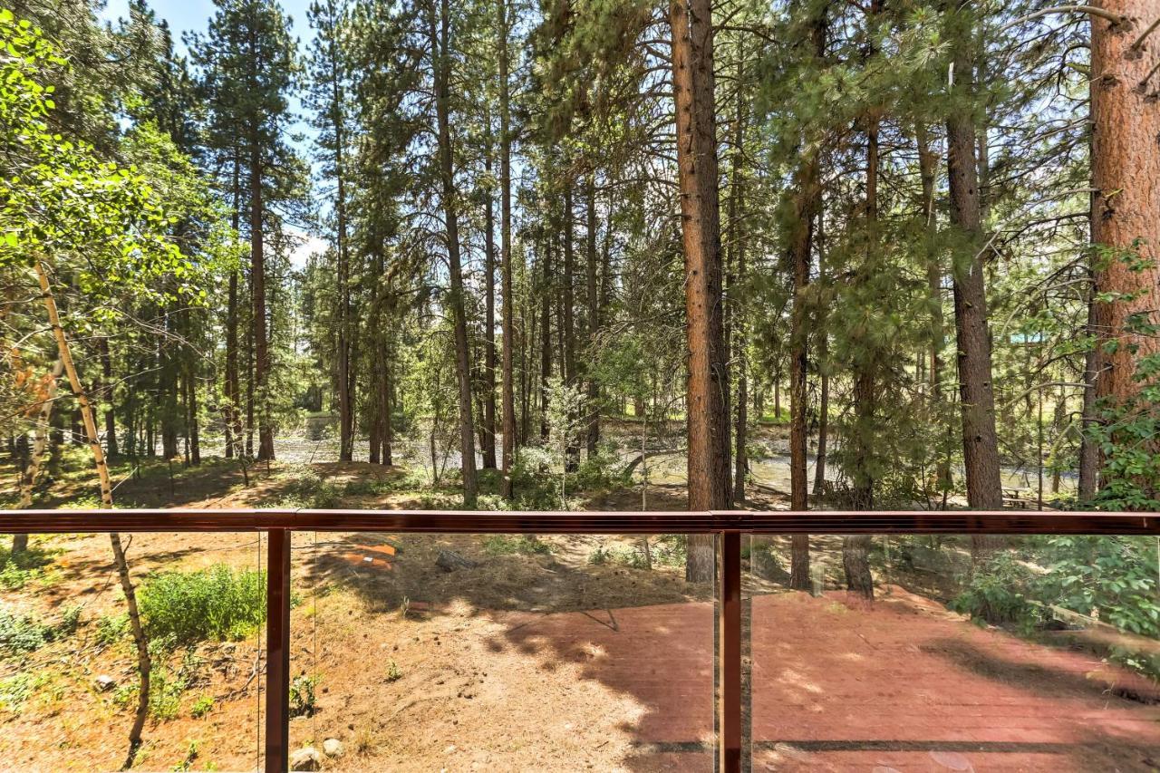 Riverside Winthrop Chalet With Hot Tub And 2 Decks! Exterior photo